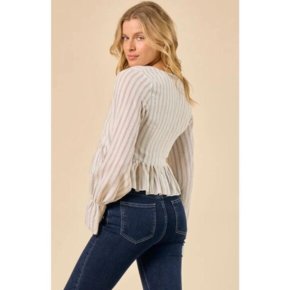 Altar'd State Women's Stripes Plunging Neck Bell Sleeves Cropped Blouse Size M - Picture 3 of 7